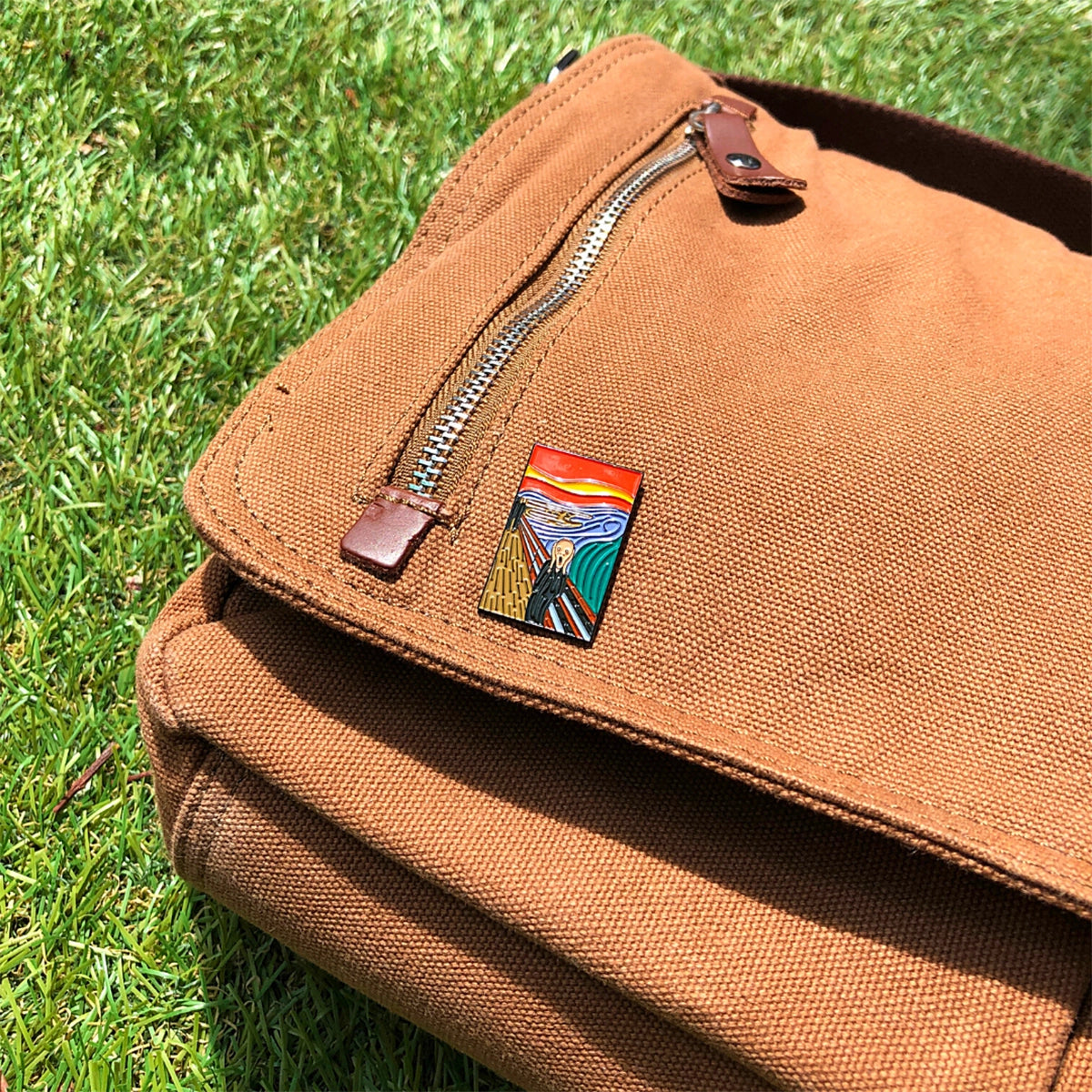 Edvard Munch the Scream Enamel Pin - Third Drawer Down