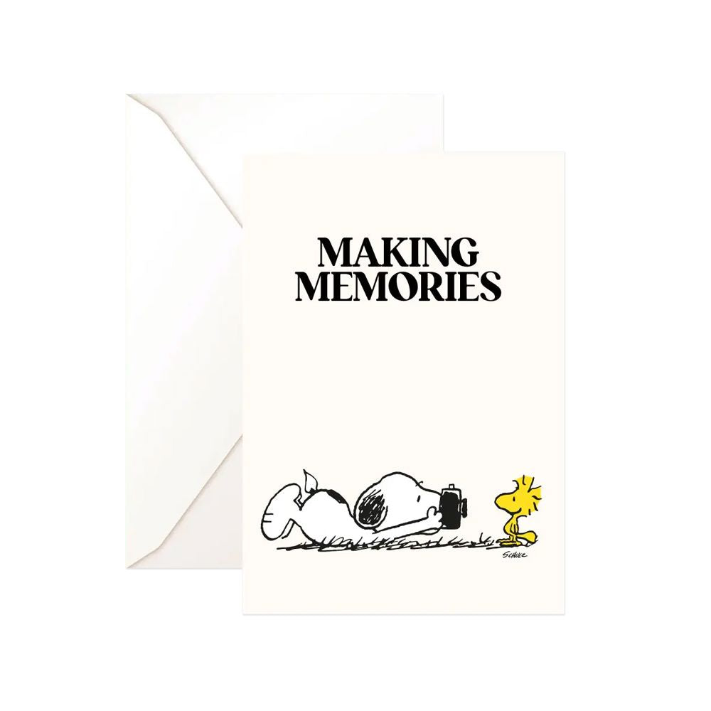 'Making Memories' Snoopy Card - Third Drawer Down