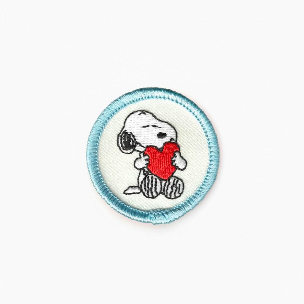 'Love' Snoopy Patch Patches Titlee 