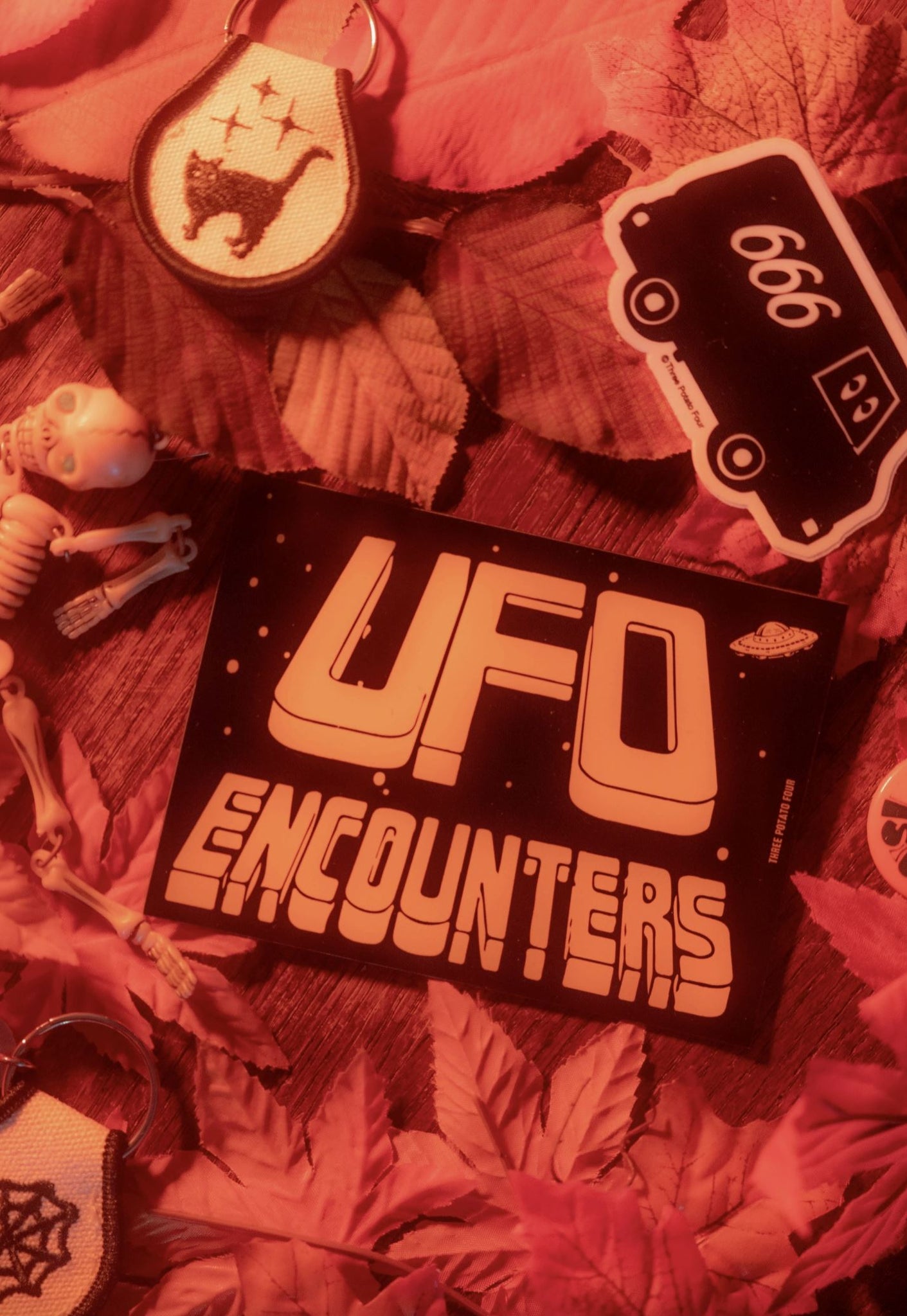 UFO Encounters Bumper Magnet  x Three Potato Four - Third Drawer Down